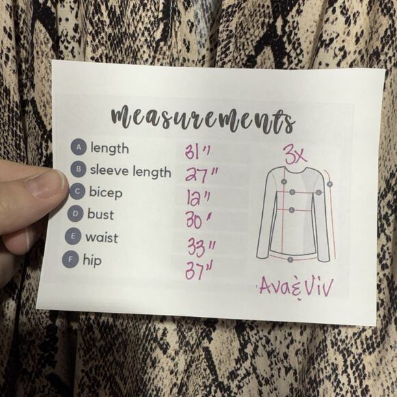 Ava & Viv Blouse Women’s Size 3X Top Snake Print Keyhole Neck Long Sleeve - Picture 7 of 7